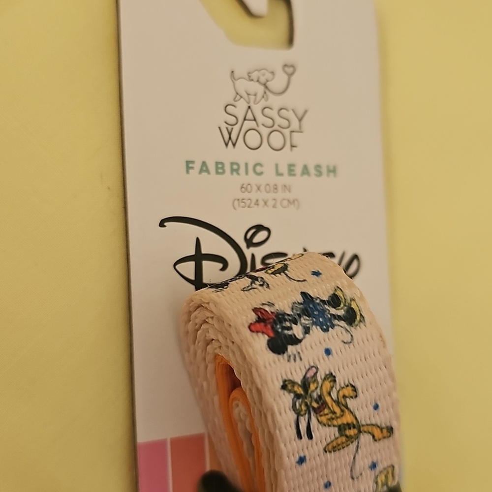 Sassy Wolf Harness And Lease Disney. Size XL. - Picture 6 of 6